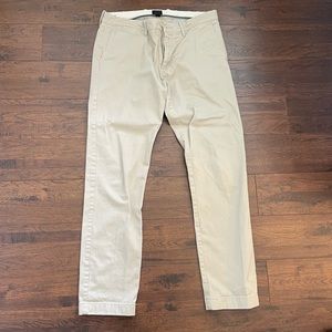 Jcrew Mens Khaki Stretch Fit Chino Pant in 33x32